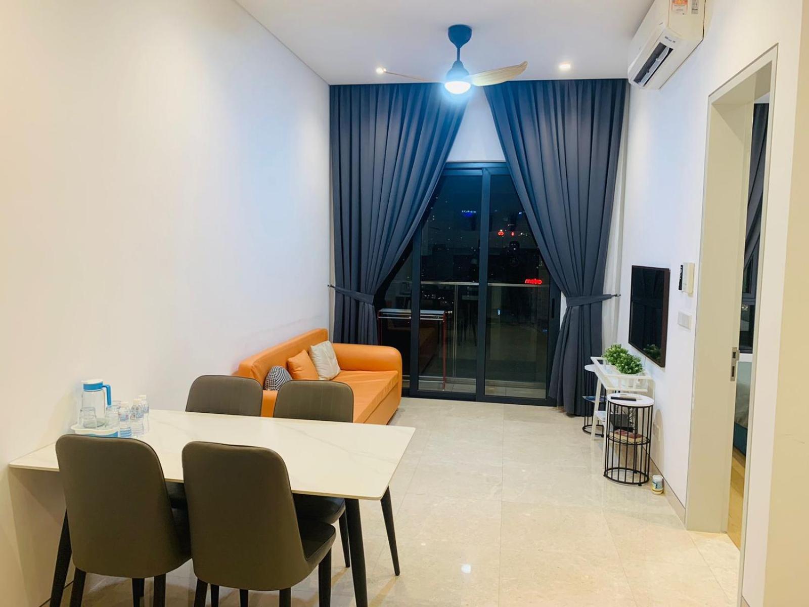 קואלה לומפור Lucentia Residence Has An Amazing Pool מראה חיצוני תמונה